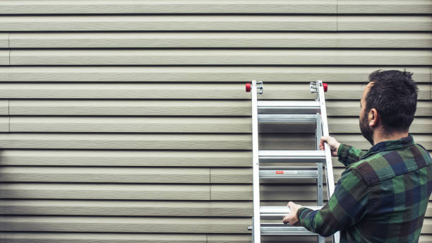 Best Fascia and Soffit Installation  in Columbia, MS